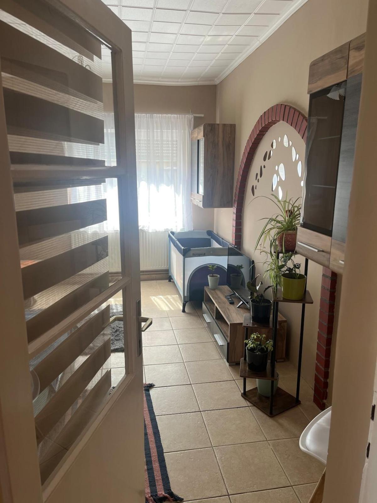 Tejfeles Vendeghaz Apartment Porva Ngoại thất bức ảnh