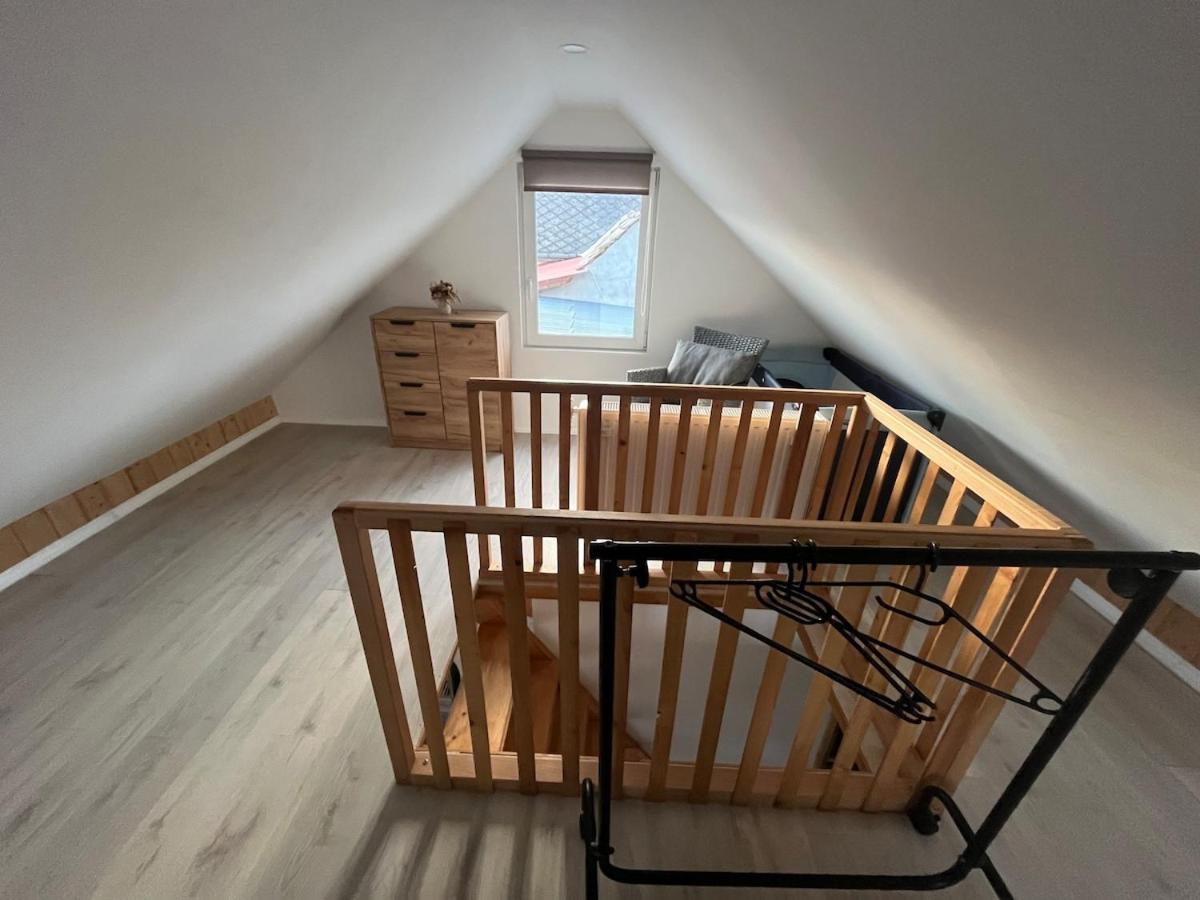 Tejfeles Vendeghaz Apartment Porva Ngoại thất bức ảnh