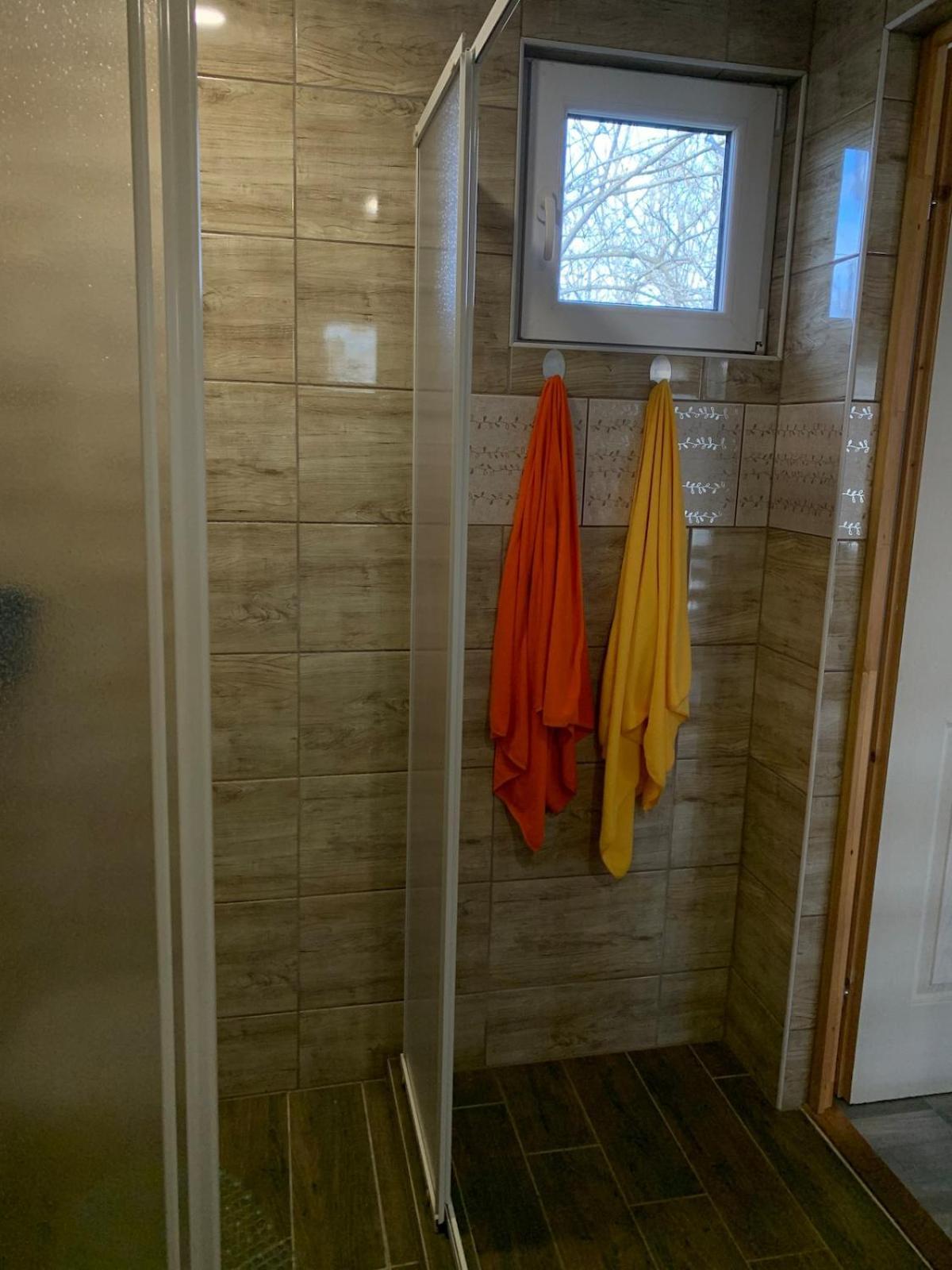 Tejfeles Vendeghaz Apartment Porva Ngoại thất bức ảnh
